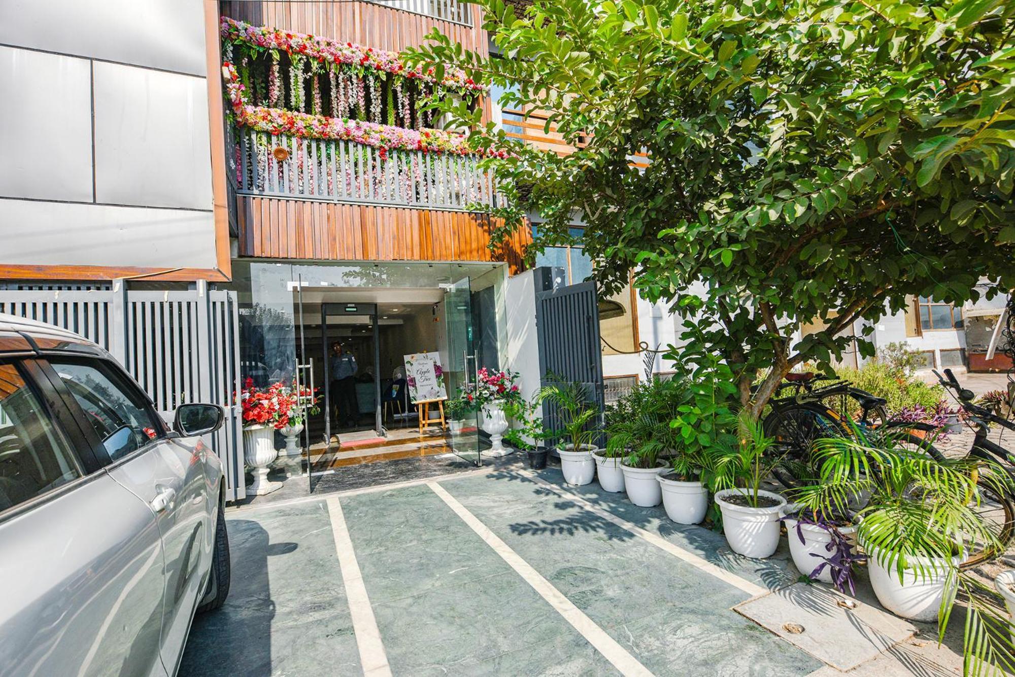Fabhotel Prime Apple Tree Residency New Delhi Extérieur photo