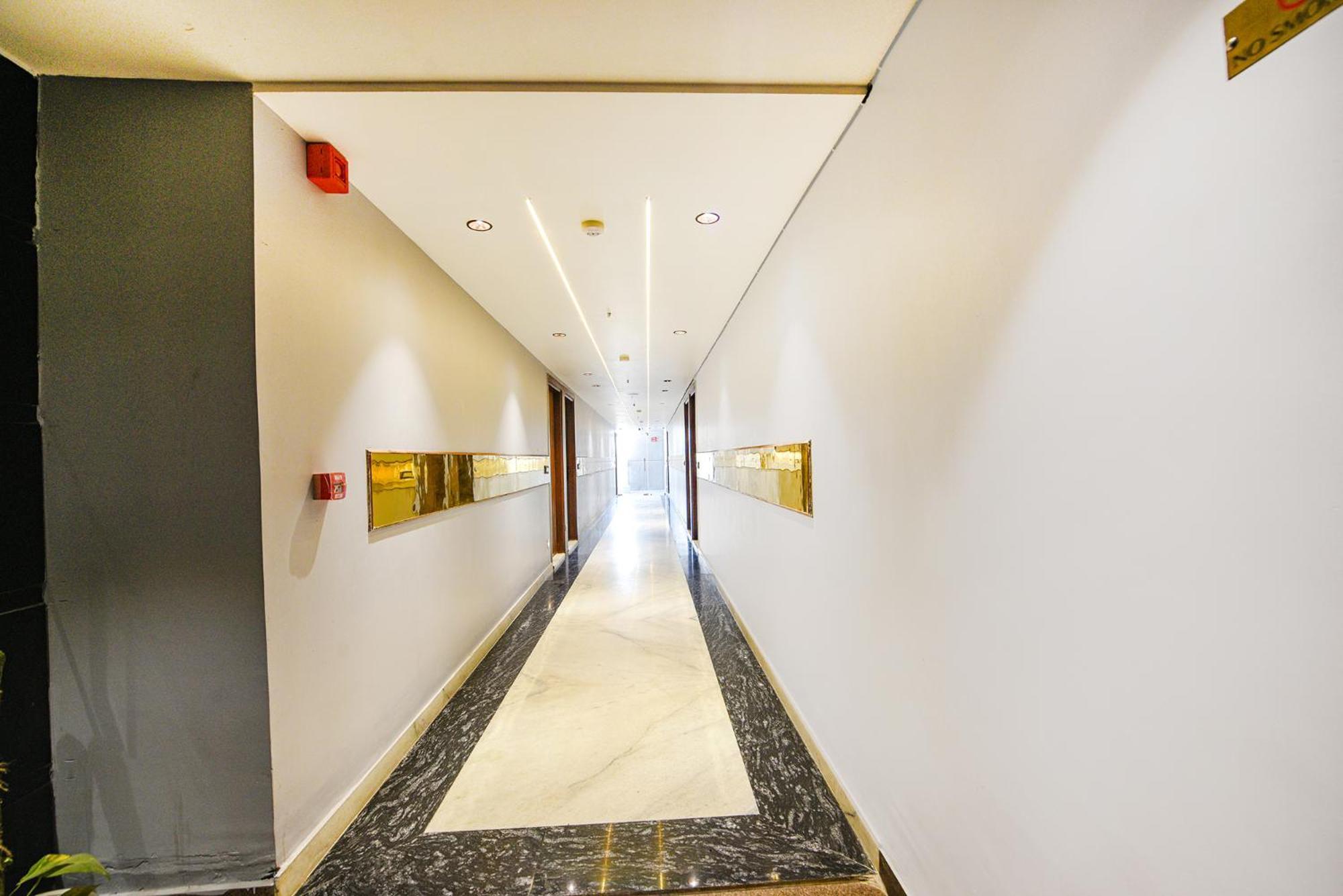 Fabhotel Prime Apple Tree Residency New Delhi Extérieur photo