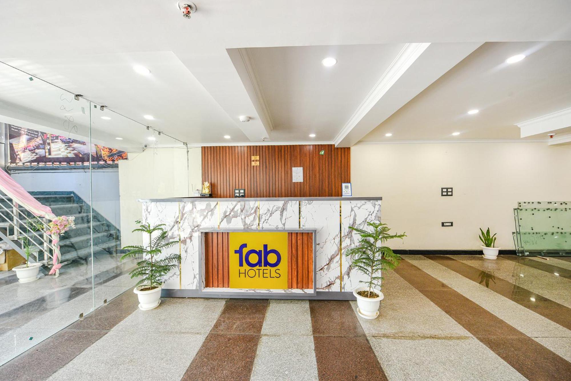 Fabhotel Prime Apple Tree Residency New Delhi Extérieur photo